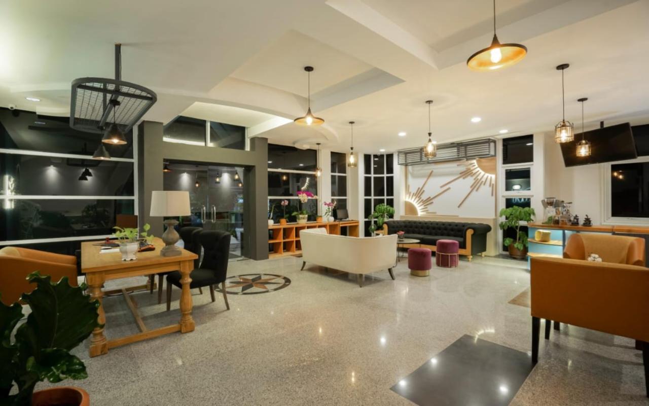 Madina Inn Hotel Yogyakarta Exterior foto