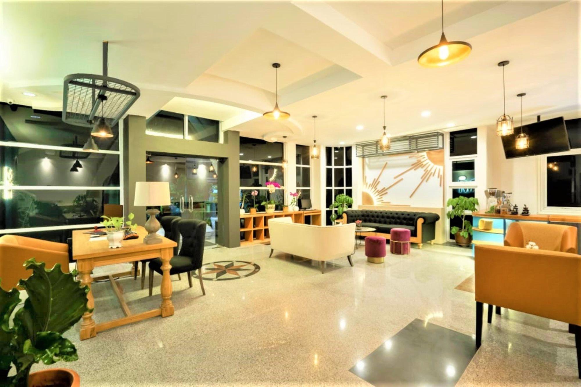 Madina Inn Hotel Yogyakarta Exterior foto